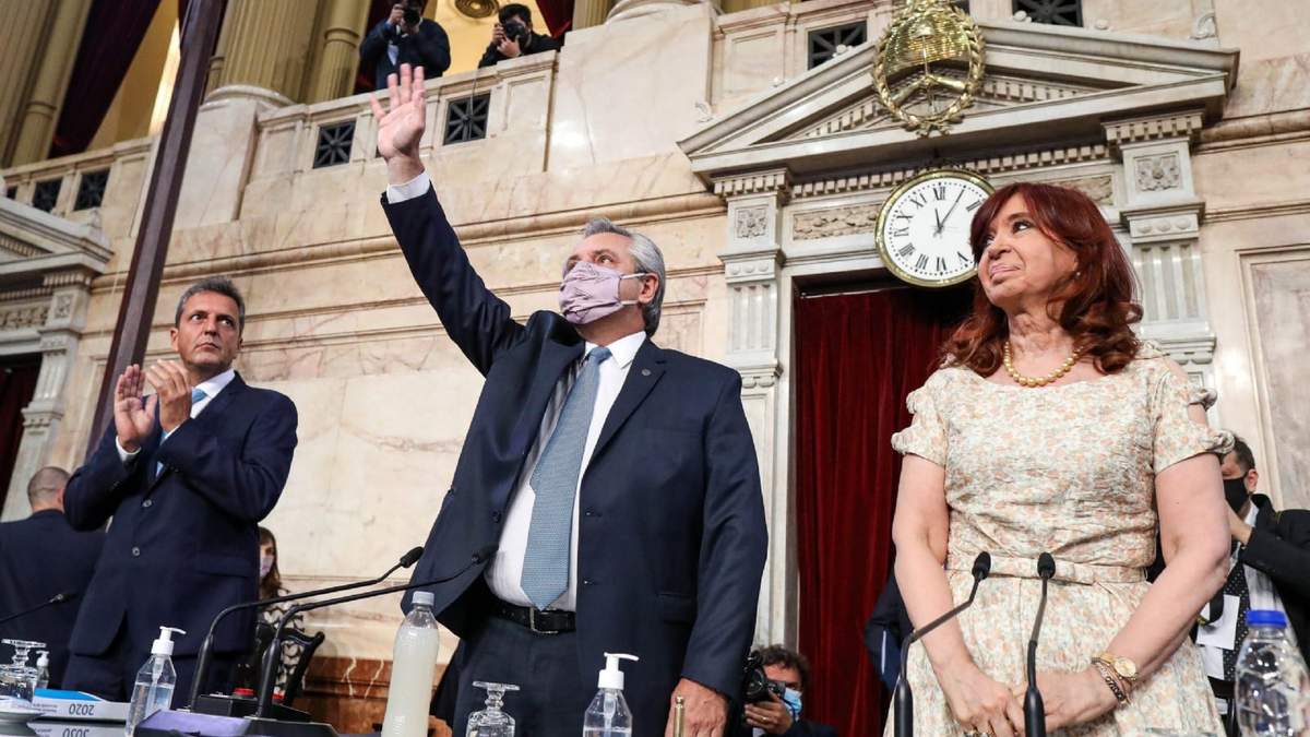 Sergio Massa, Alberto Fernández y Cristina Kirchner. Fuente: (Twitter)