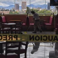 Sheinbaum reitera sanciones contra restauranteros que abran establecimientos