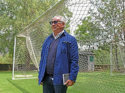 Leonardo Cuéllar niega acusaciones: no soy homofóbico, machista ni maltratador de jugadoras