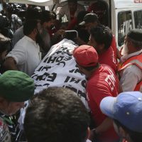 Dos atentados en Paquistán dejan al menos 32 muertos y 35 heridos