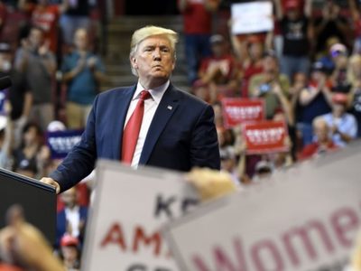Líder japonés afirma que alianza con EU es clave para estabilidad, busca reunirse con Trump