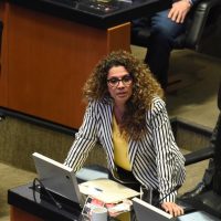Senadora de Morena amenaza con difundir video íntimo de Lilly Téllez