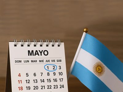 Que feriados y días festivos se celebran en mayo