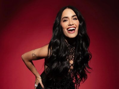 Estética punk, simbología y cuero: Lali Espósito deslumbra con un outfit que lleva historia y actitud