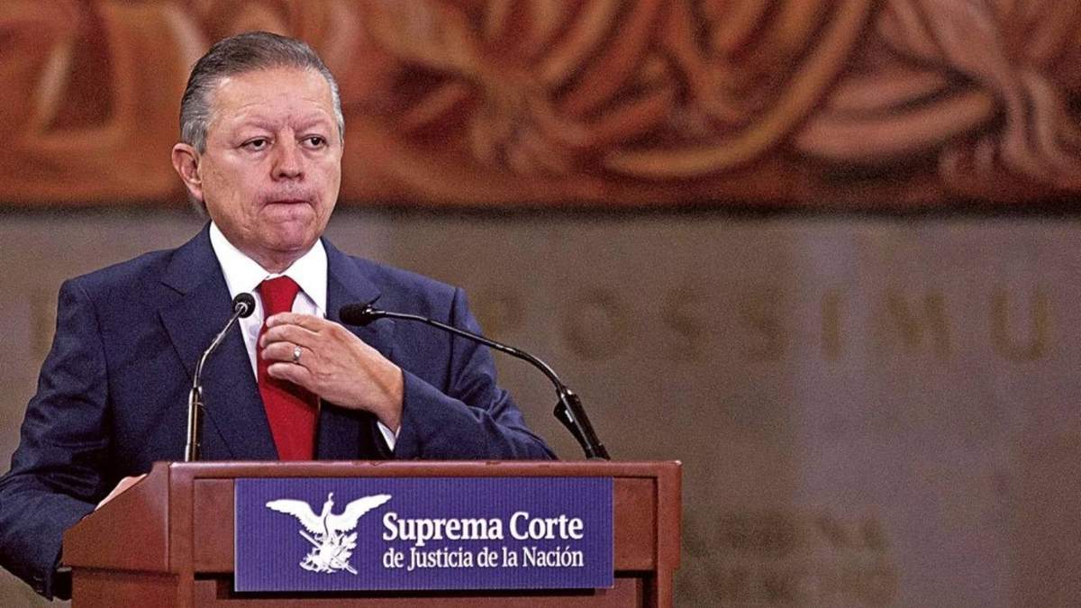 Zaldívar. Salida política