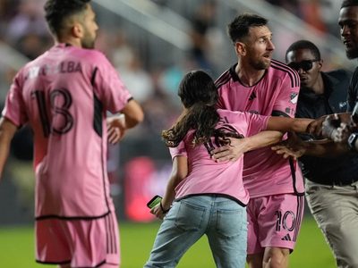 Messi ya está en Monterrey… y Rayados advierte: Se arrestará a quien invada el campo
