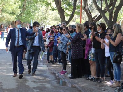 "Muchas felicidades": Omar Gutiérrez participó del festejo del 50° aniversario de Picún Leufú