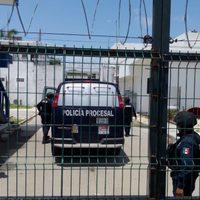 Ingresan a Mario Villanueva al Cereso de Chetumal