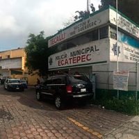 Asaltan módulo de policía en Ecatepec; se llevan 20 armas
