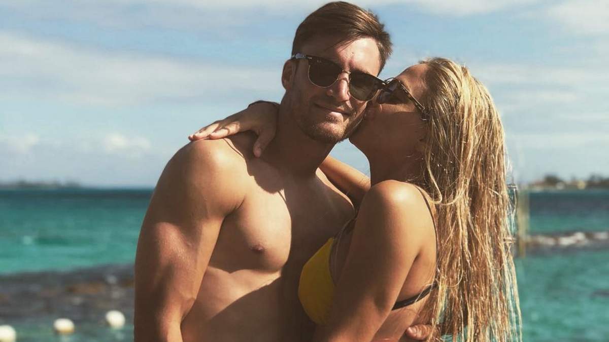 Nicolás Tagliafico y Caro Calvagni. Fuente: (Instagram)