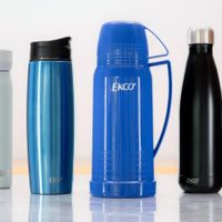 Si tenés termos rotos en casa, no los tires: creá este espectacular organizador para guardar las bolsas de plástico