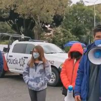 Estudiantes de Puebla denuncian desalojo violento en plena madrugada
