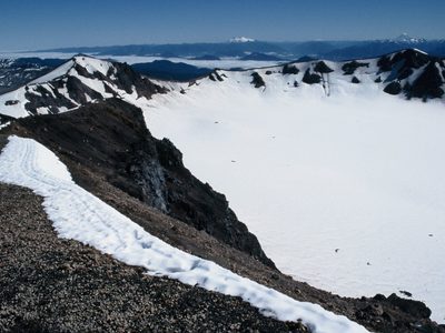 Ojo Neuquén: el volcán Puyehue mostró una inusual actividad