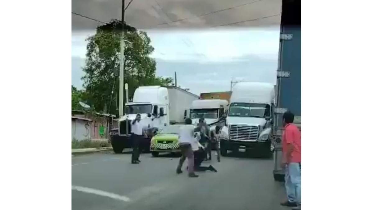 El percance ocurrió en el municipio de Sayula de Alemán