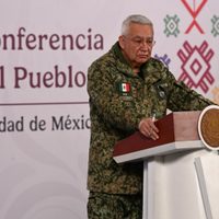 Con la voz quebrada, general Trevilla reconoce a militares muertos en captura de "El Mencho" (Video)