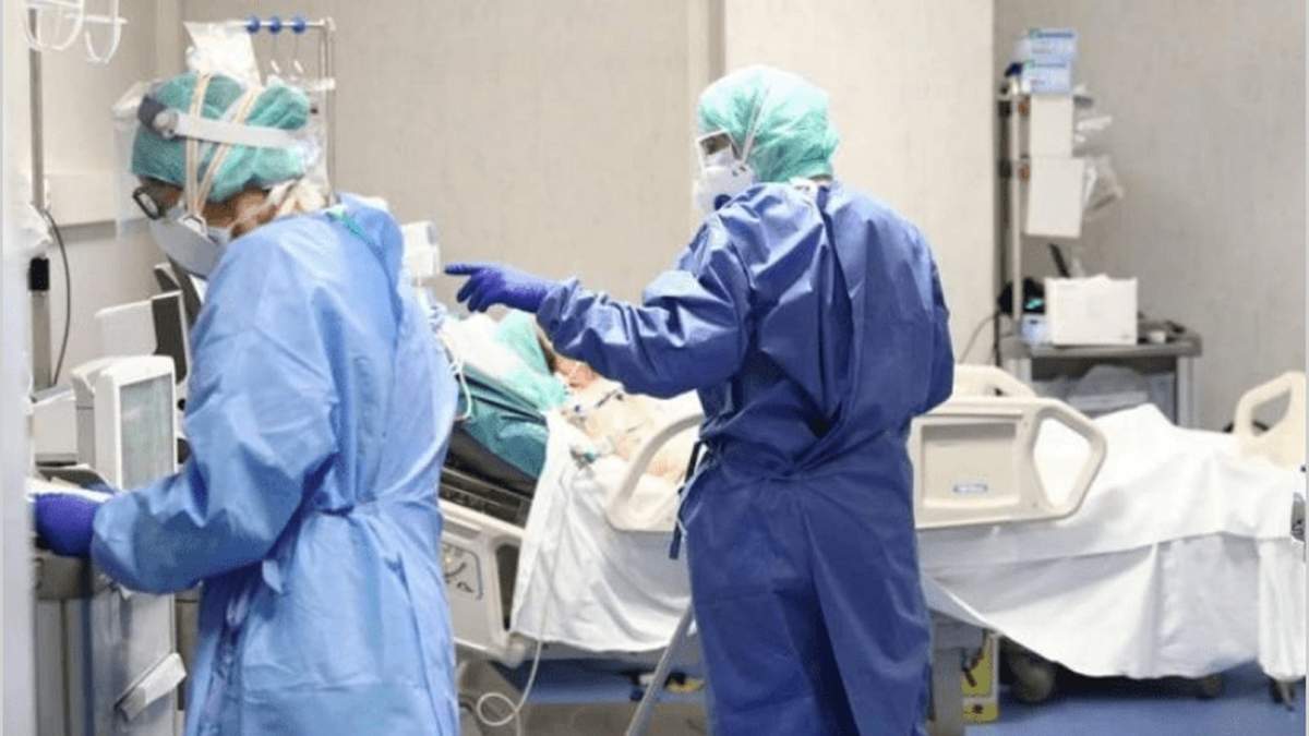 Fuerte realidad que se vive a diario en los hospitales. Fuente: (Twitter)