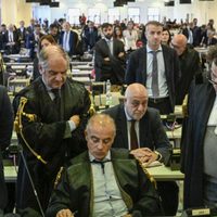 Italia condena a más de 200 personas en megajuicio contra la mafia 'Ndrangheta