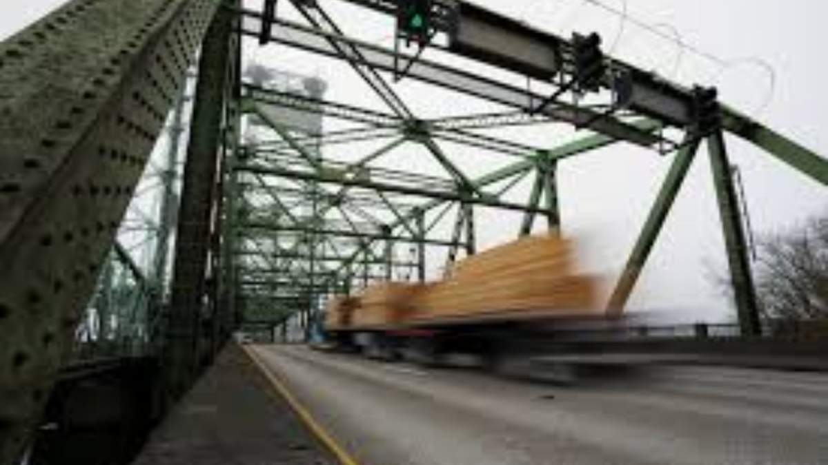 Puente de la Interestatal 5 sobre el río Columbia, que conecta Portland, Oregon, con el suroeste del estado de Washington