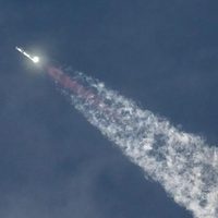 Megacohete de SpaceX despega en tercer vuelo de prueba desde Texas