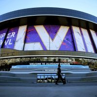 La noche de medios del Super Bowl podría volverse una locura en la Ciudad del Pecado