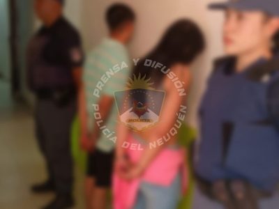 Dos jóvenes fueron detenidos por ingresar a una vivienda y amenazar a un adolescente con armas de fuego