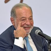 El Frente de Atenco califica a Slim de 'ambicioso y sin escrúpulos” por defender el NAIM