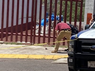 Lanzan granada en casilla de Naucalpan
