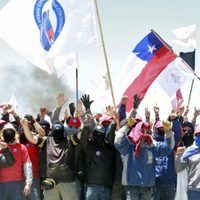 Trabajadores de la Minera Escondida en Chile llegan a un acuerdo y descartan la huelga