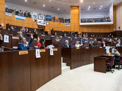 Se presentó el proyecto de ley impositiva para el 2024