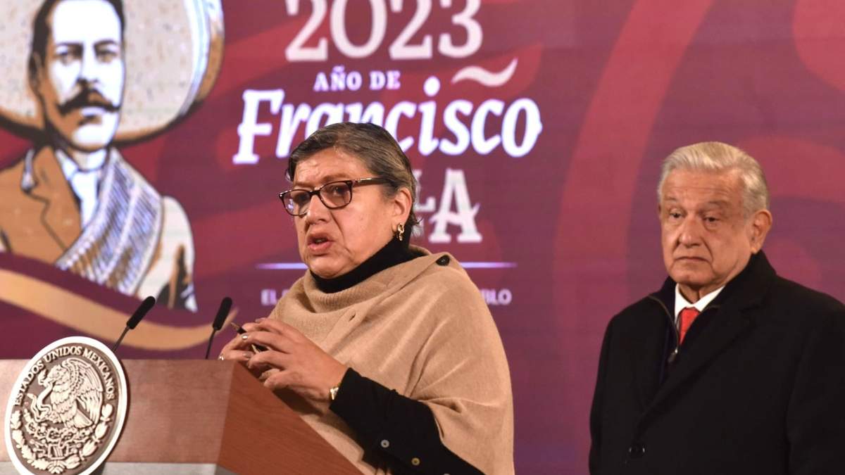 Teresa Guadalupe Reyes Sahagún y AMLO
