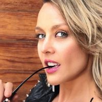 ¿Cómo resistirse? Fey se deja fotografiar de esta manera... ¡Mírala antes que la borren!