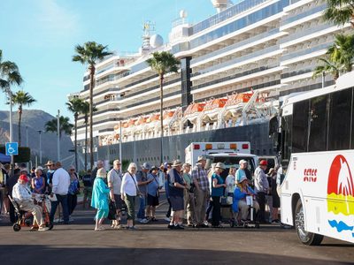 Llega crucero a Puerto de Guaymas: Alfonso Durazo posiciona a Sonora en rutas internacionales