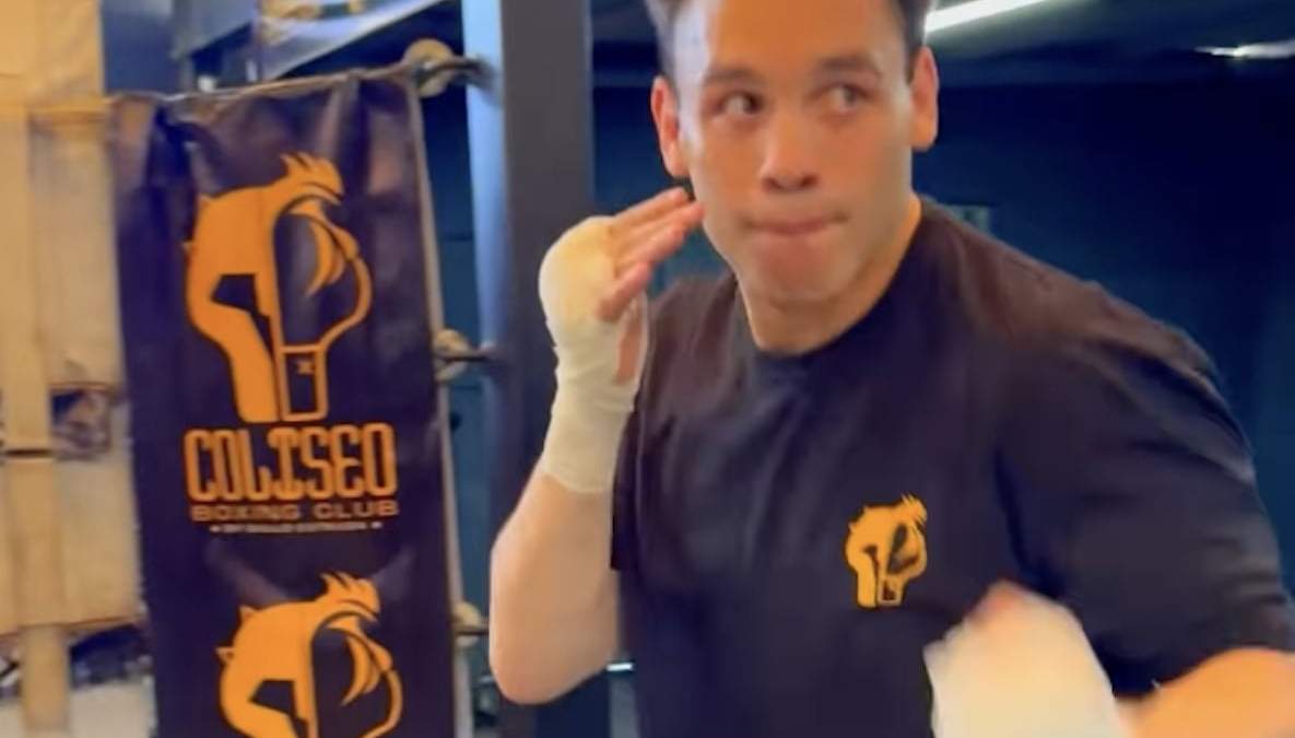 Julio César Chávez Jr. en el gimnasio
