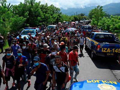 Se disolvió la caravana de migrantes rumbo a Estados Unidos: López Obrador celebra