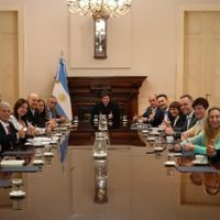 El Gobierno prepara cambios en el Gabinete post elecciones