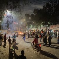 Sheinbaum ordena cese a policías tras enfrentamiento con habitantes de Xochimilco