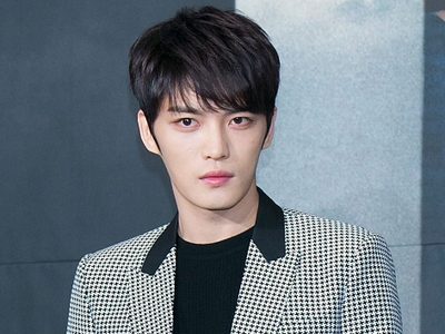 ¡Se le fue de las manos! Estrella del K-Pop bromea con el Coronavirus y es criticado por sus fans