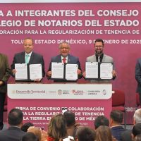 Hijo de Humberto Benítez Treviño asume el Colegio de Notarios de Edomex