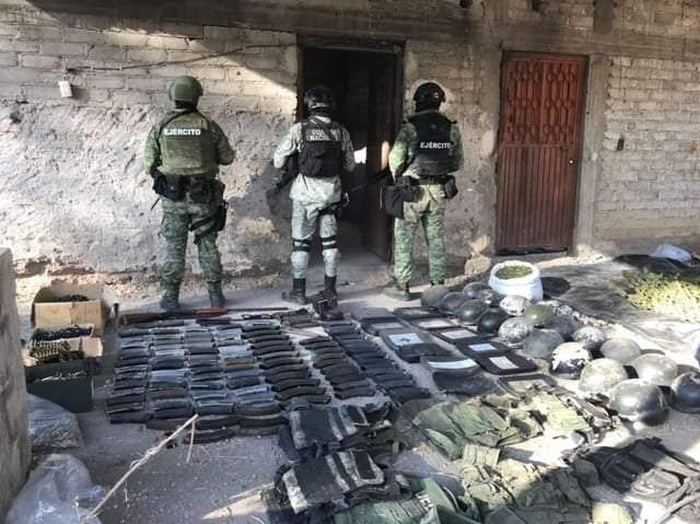 Entra Ejército a municipios de Aguililla