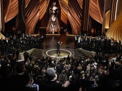 Huelgas de Hollywood llegan hasta los Oscar y presagian conflictos