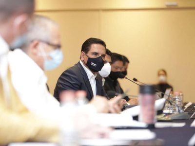 Silvano Aureoles pide a AMLO dejar "chismes y mentiras"