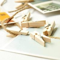Con broches de ropa viejos y una lata de dulce, armá esta práctica huevera para tu cocina