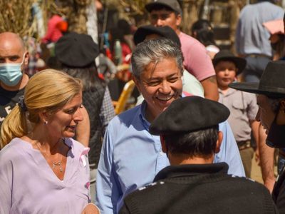 Rolando Figueroa visitó Loncopué de cara a las elecciones generales: aquí los detalles