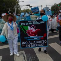 "¡Vida sí, aborto no!", grupos provida protestan en las calles