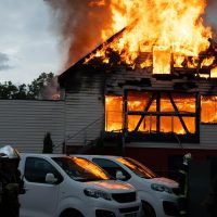 Al menos nueve muertos por un incendio en una residencia para personas con discapacidad
