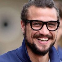 Cigarrillo en mano: el llamativo anuncio de Daniel Osvaldo sobre su futuro