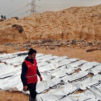 Hallan 74 cadáveres de migrantes en una playa de Libia
