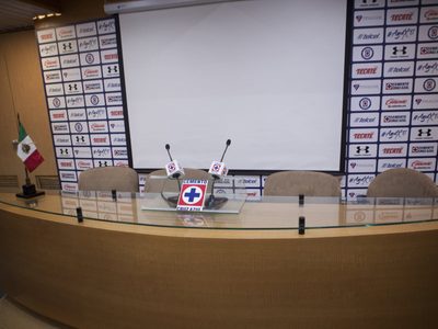 Exauxiliar técnico de Cruz Azul fue ingresado al penal del Altiplano
