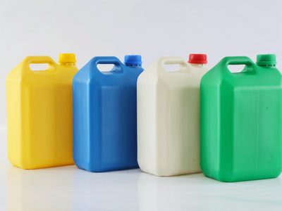 A la próxima que sobra 1 bidón plástico, no lo tires: creá esto tan coqueto y fabuloso para tener en tu pieza o baño