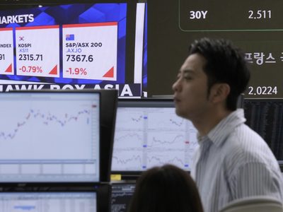 Entran en vigor aranceles de Trump de 104% a China; caen bolsas asiáticas